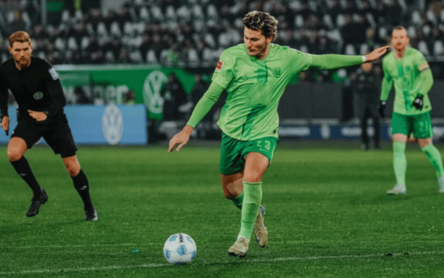 开云官网-沃尔夫斯堡大败，遭遇不敌从联赛前列滑落的简单介绍  第2张